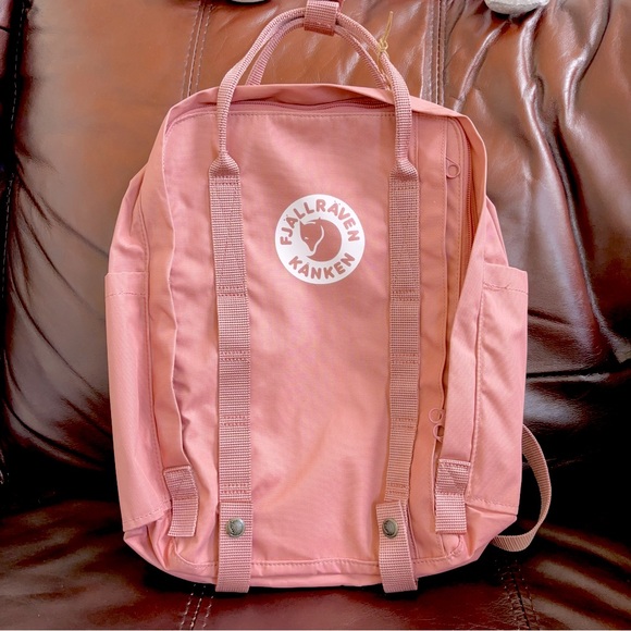 Fjallraven Tree Kanken Backpack in Lilac Pink - Picture 2 of 9